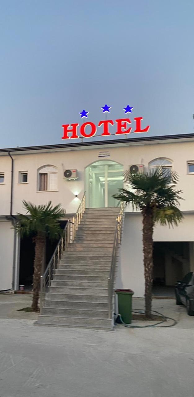 Hotel A & V Dodani Deja's Ford Екстериор снимка